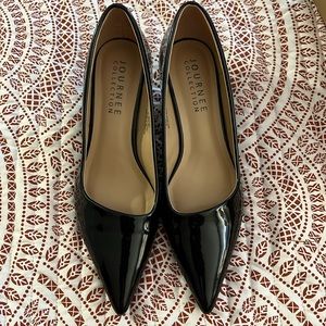 Black patent pumps